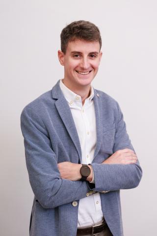 Dr. Carlos Delgado Miguel